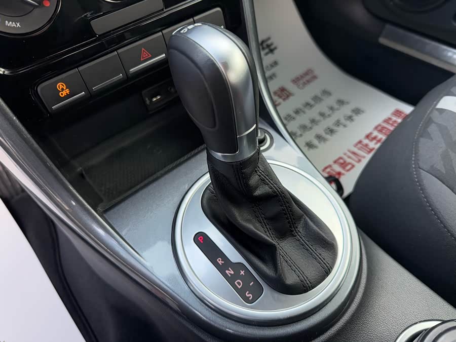 Volkswagen Beetle 2017 immagine di auto #13