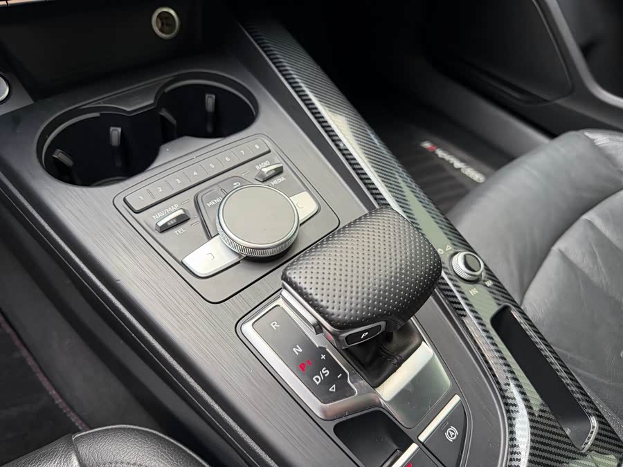 Audi A4 (Imported) 2016 #13 Audi A4 (Imported) 2016 car image #13