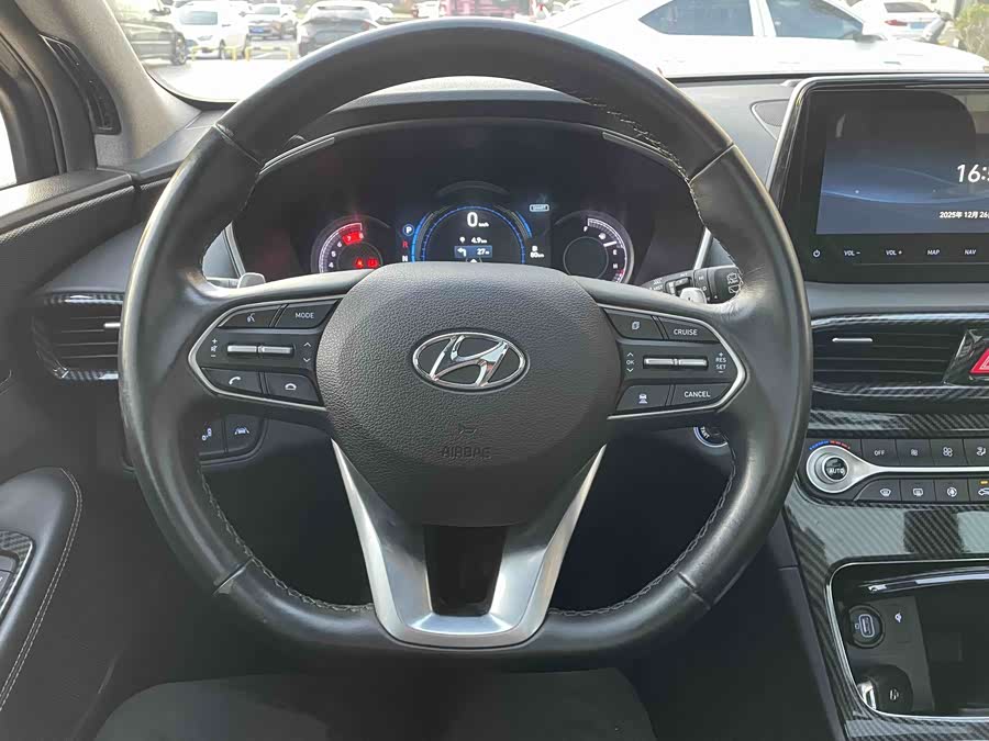 Hyundai Santa Fe 2020 #13 Hyundai Santa Fe 2020 car image #13