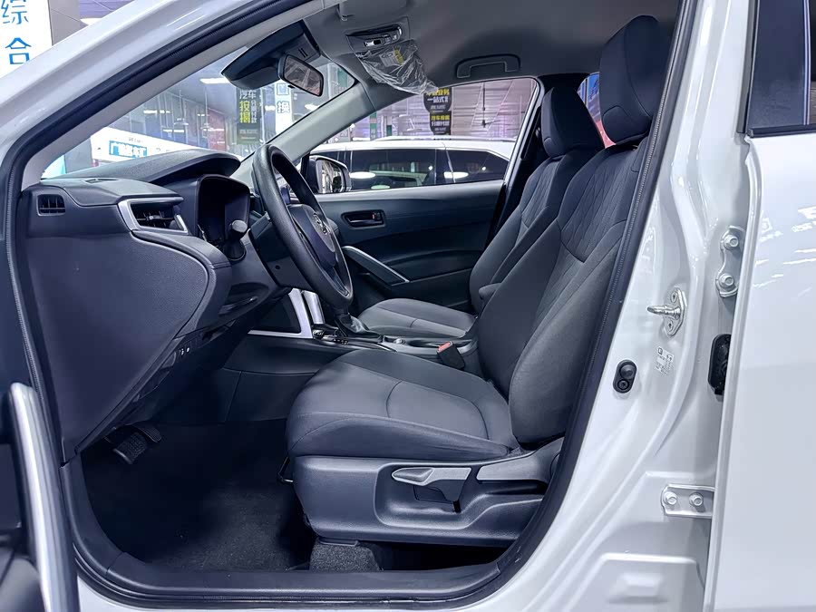 Toyota Corolla Cross 2024 car image #13