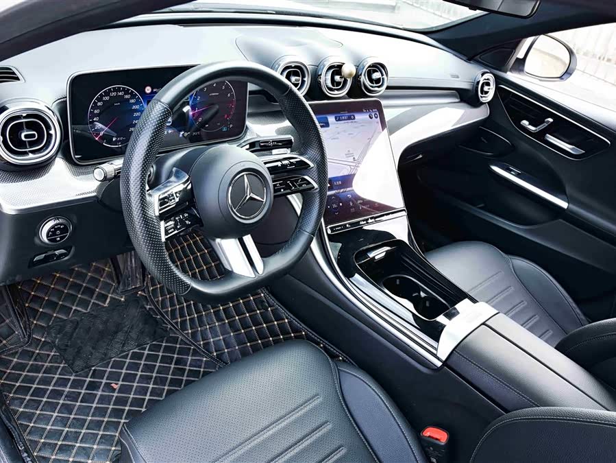 Mercedes-Benz C Class 2023 car image #13