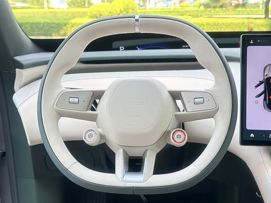 MI YU7 2025 car image #13