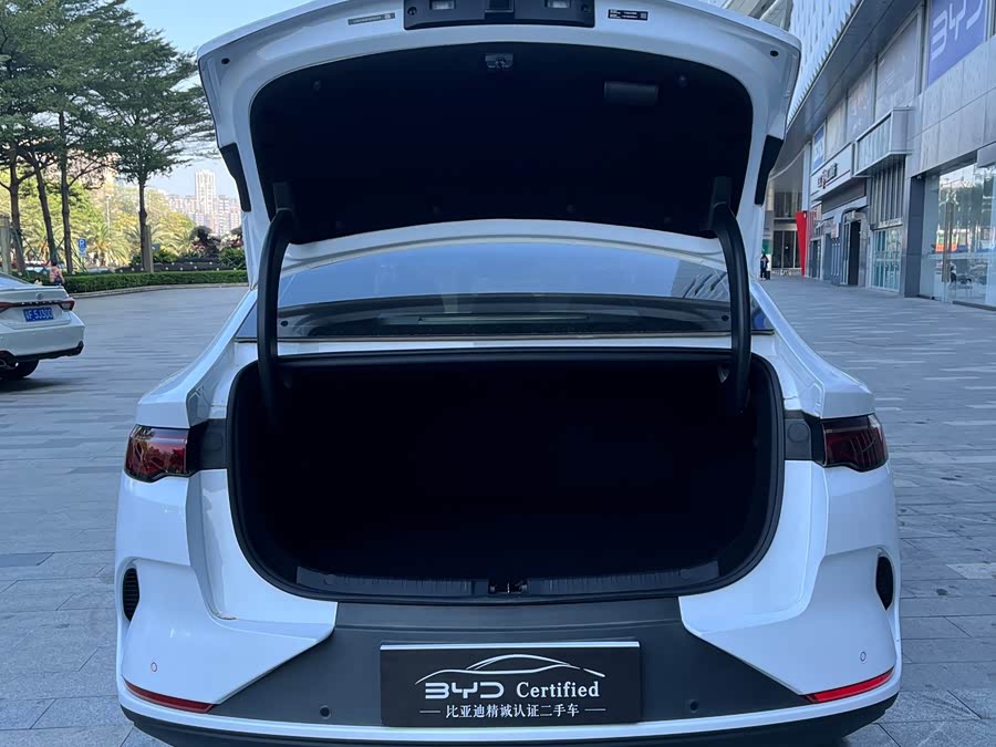 BYD Qin L 2025 car image #13