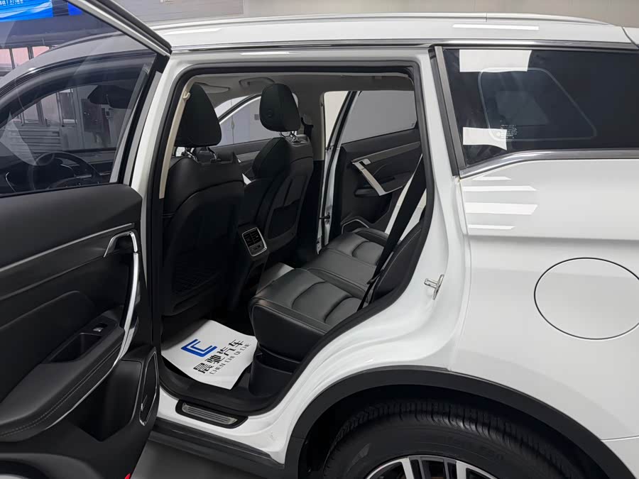 GEELY Boyue 2020 car image #13