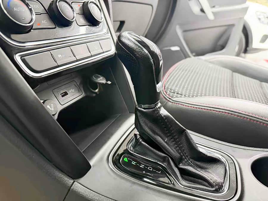 Chery Tiggo 3 2016 #13 Chery Tiggo 3 2016 car image #13