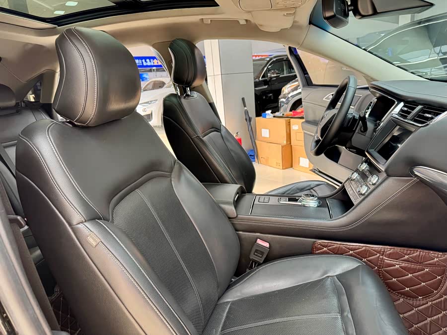 Ford Taurus 2016 car image #13