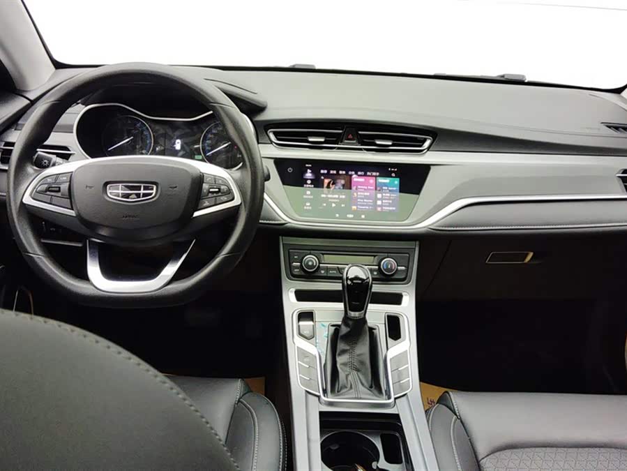 GEELY Emgrand 2021 car image #13