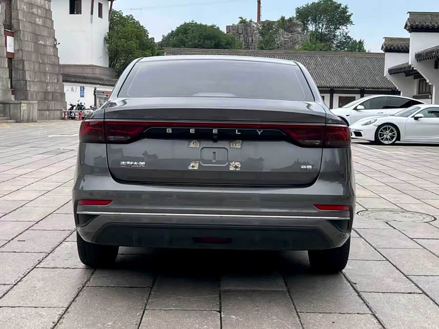 GEELY Emgrand 2021 car image #13