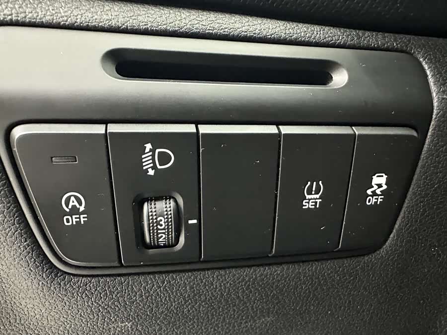 Hyundai ix25 2021 car image #13
