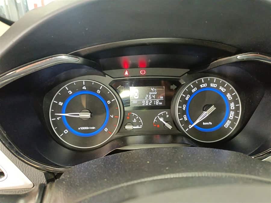 Changan Alsvin V7 2017 car image #13