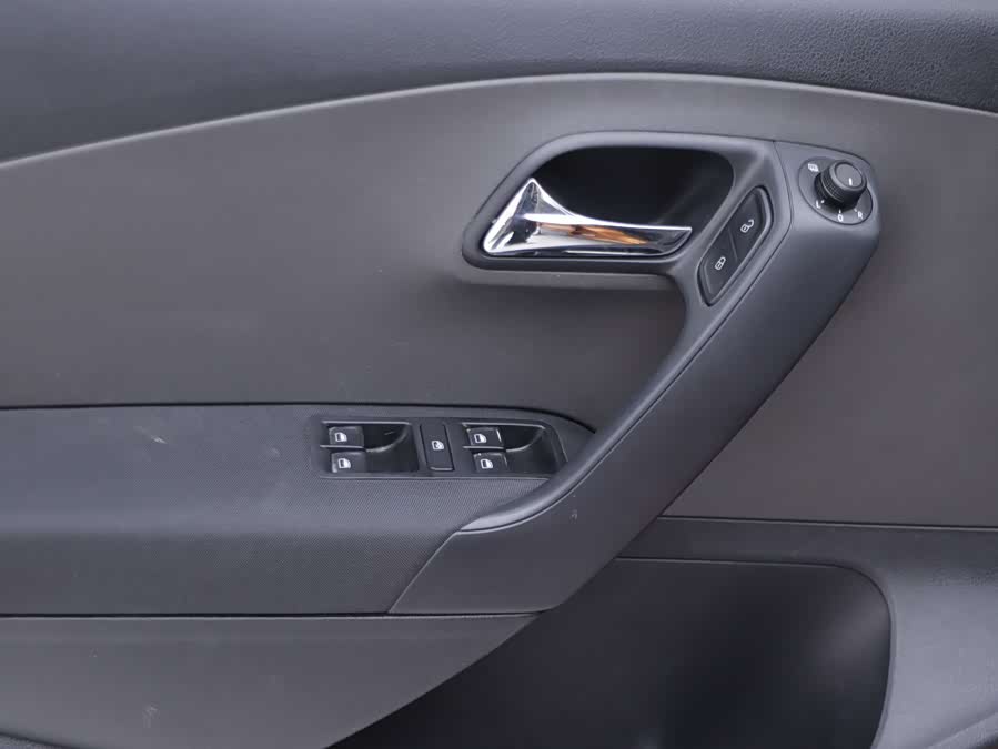 大众 Polo 2015 汽车图片 #13