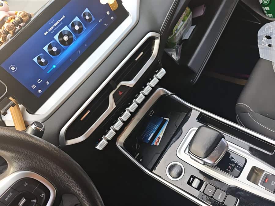 Kaiyi X5 2018 car image #13