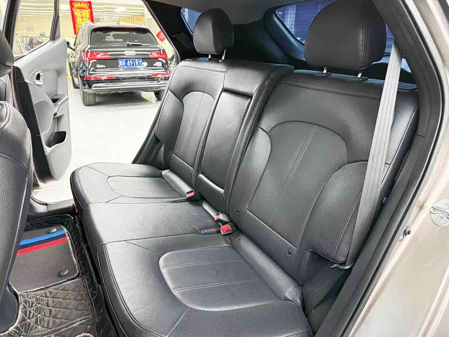 Hyundai ix35 2024 изображение автомобиля #13