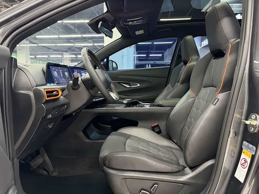 Changan UNI-T 2022 car image #13