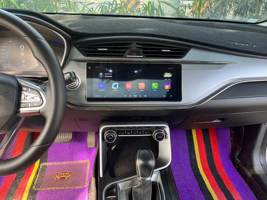 GEELY 2019 #13 GEELY 2019 car image #13