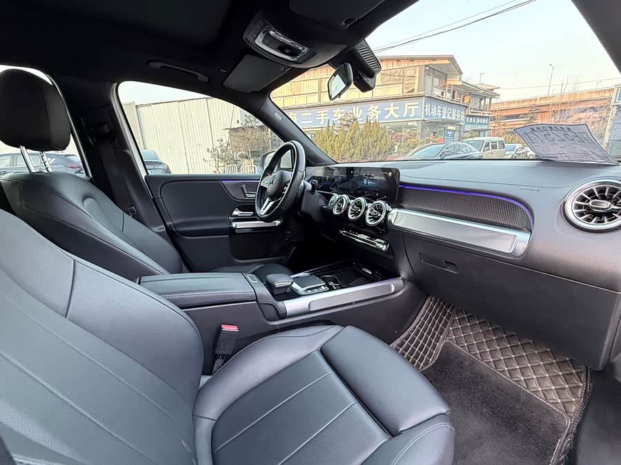 Mercedes-Benz GLB Class 2021 #13 Mercedes-Benz GLB Class 2021 car image #13