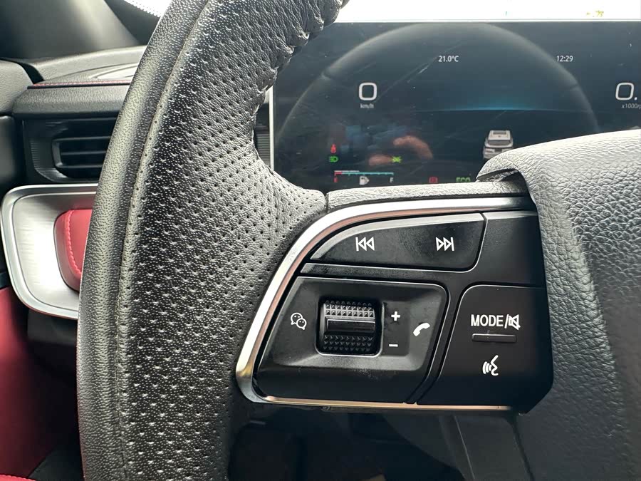 Jetour X70 PLUS 2024 car image #13