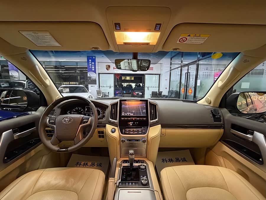 Toyota Land Cruiser 2016 immagine di auto #13