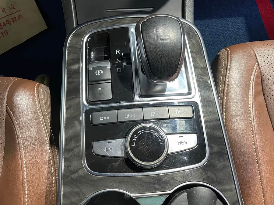 比亚迪 唐新能源 2017 汽车图片 #13