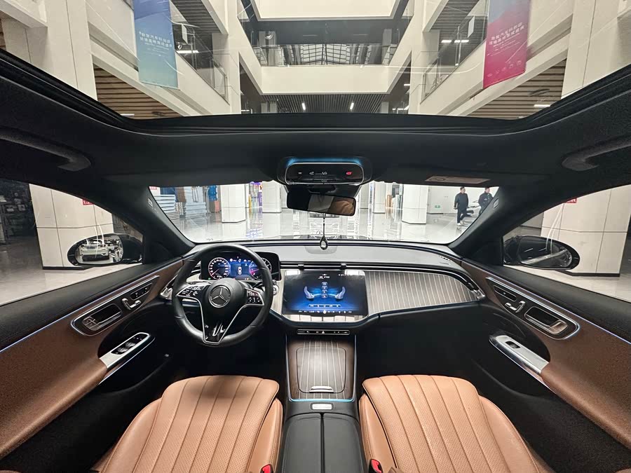 Mercedes-Benz E Class 2024 car image #13