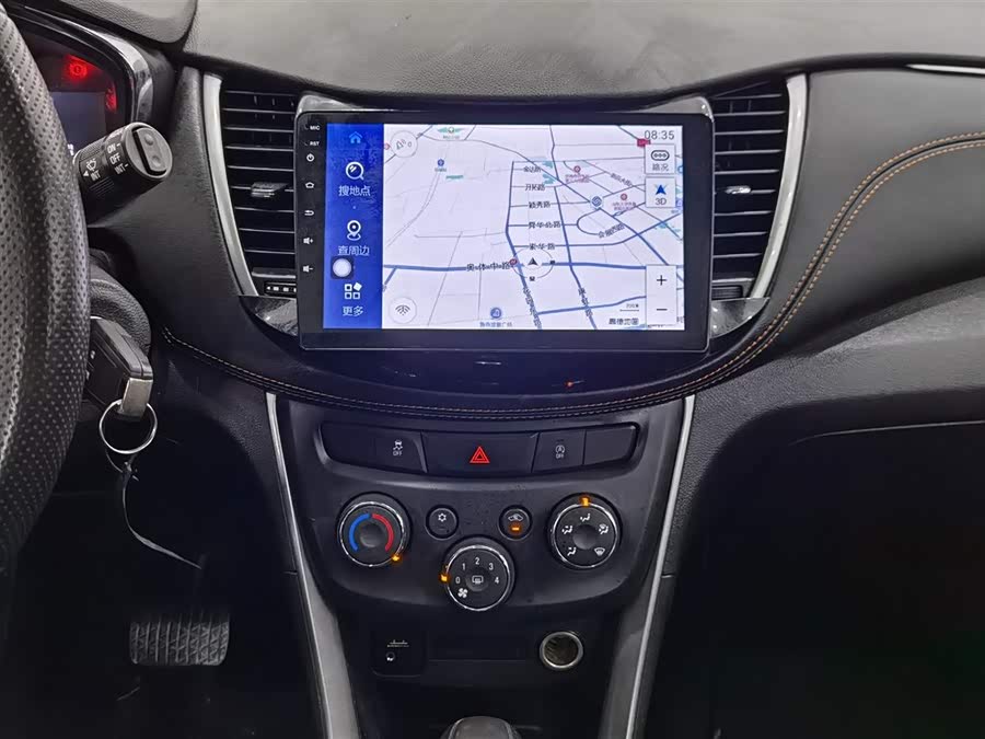 Chevrolet Tracker 2017 car image #13