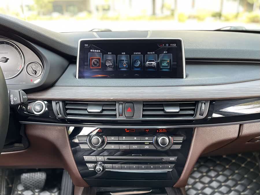 BMW X5 (Imported) 2017 #13 BMW X5 (Imported) 2017 car image #13