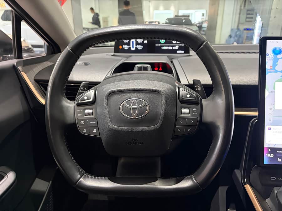 Toyota bZ3 2023 صورة سيارة #13