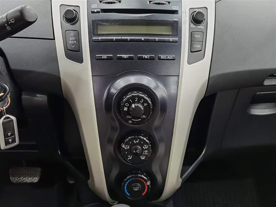 领航员 2013 汽车图片 #13