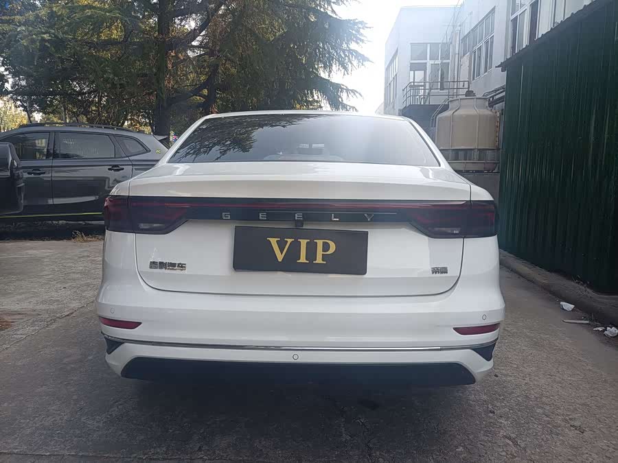 GEELY 2021 car image #13
