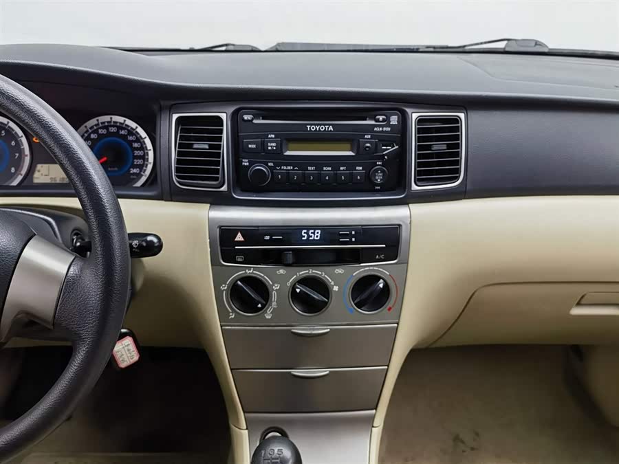 Toyota Corolla (Classic) 2014 immagine di auto #13