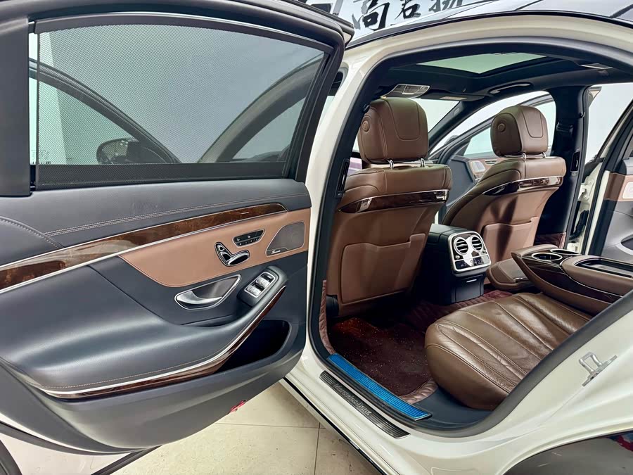 Mercedes-Benz S Class 2017 car image #13