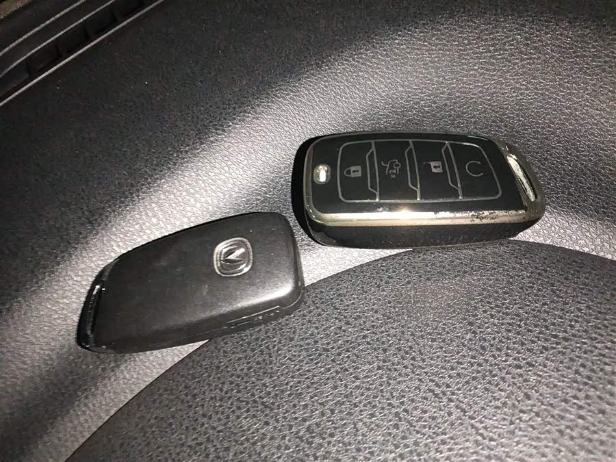 Changan CS95 2017 #13 Changan CS95 2017 صورة سيارة #13