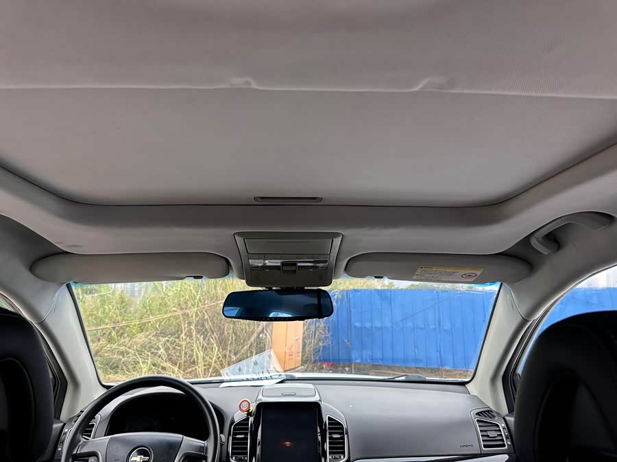 Chevrolet Captiva 2013 car image #13