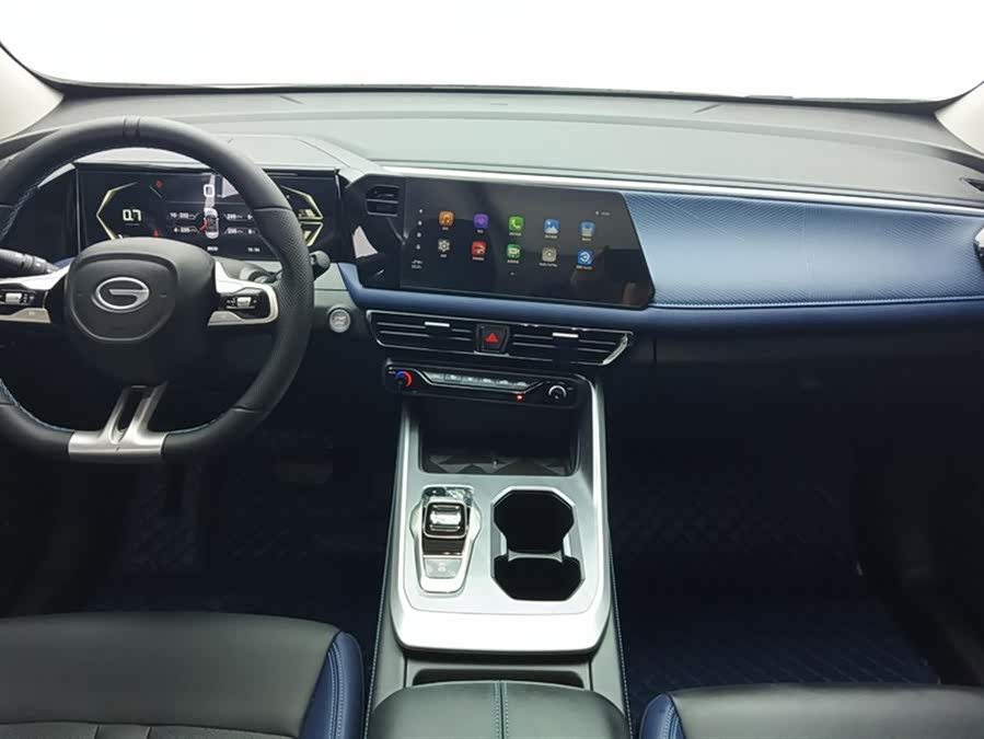 GAC Trumpchi GS3 2025 #13 GAC Trumpchi GS3 2025 car image #13