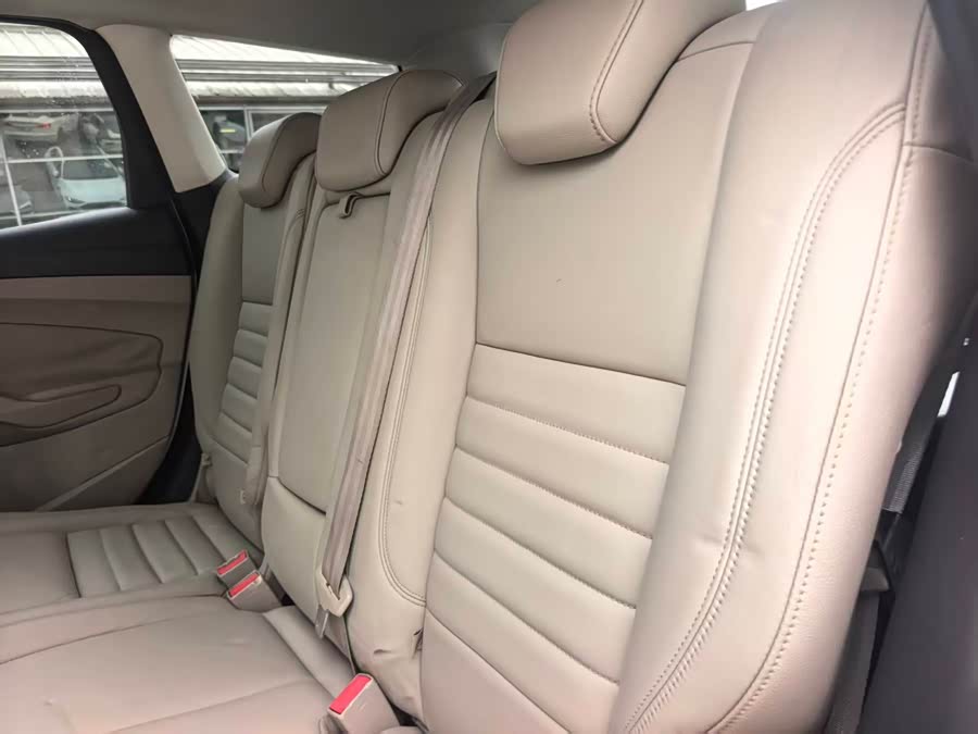 Ford Kuga 2015 car image #13