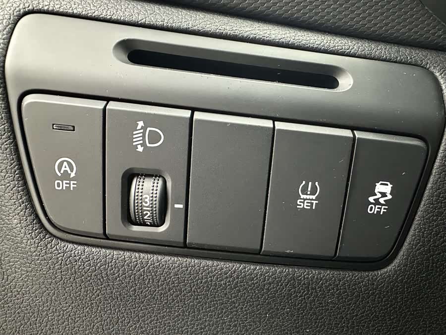 Hyundai ix25 2021 car image #13