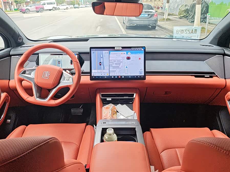 BYD Tang L 2025 car image #13