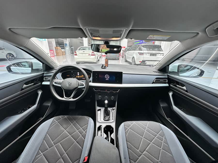 Volkswagen Lavida 2022 car image #13