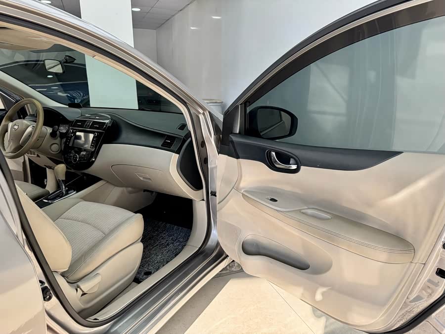 日产 骐达TIIDA 2012 汽车图片 #13