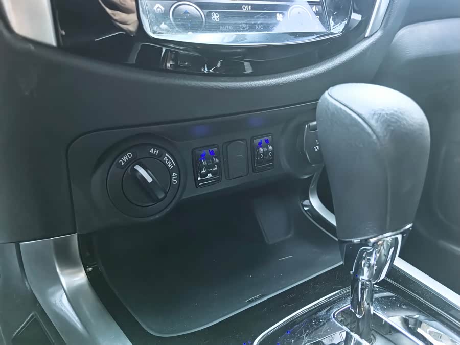 日产 纳瓦拉 2019 汽车图片 #13