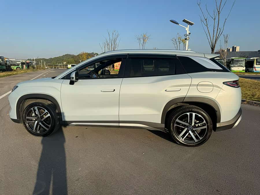 比亚迪 宋L DM-i 2025 汽车图片 #13