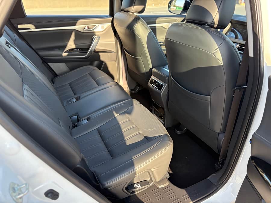 Changan CS95 2022 car image #13