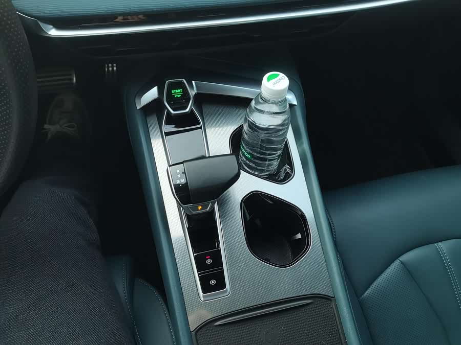 MG 7 2024 car image #13