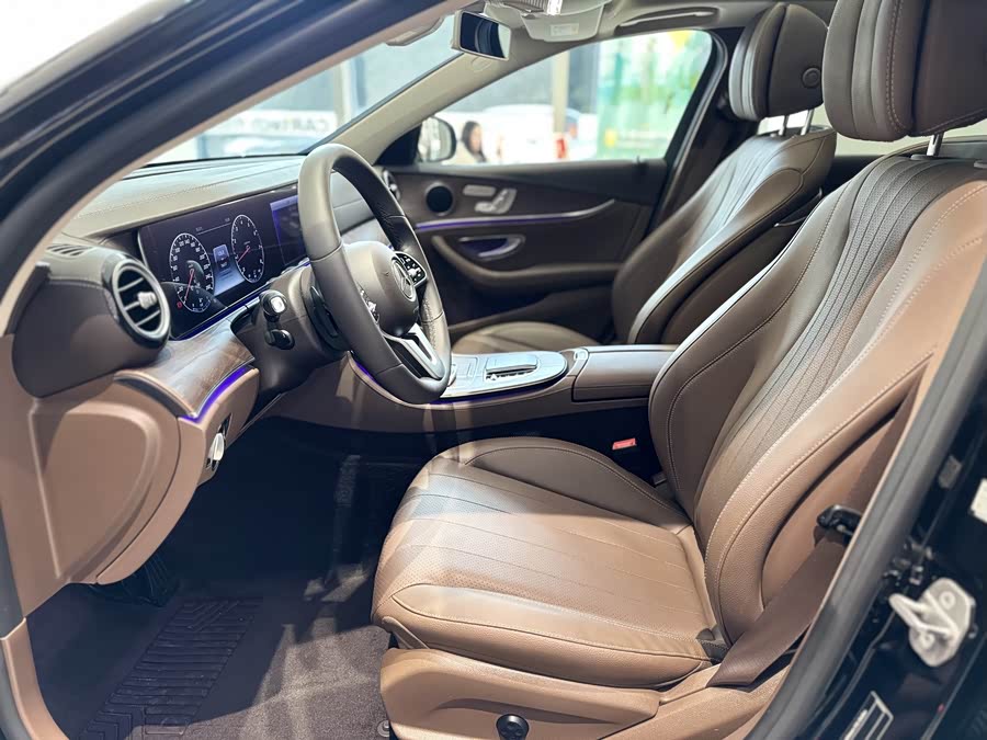Mercedes-Benz E Class 2020 car image #13