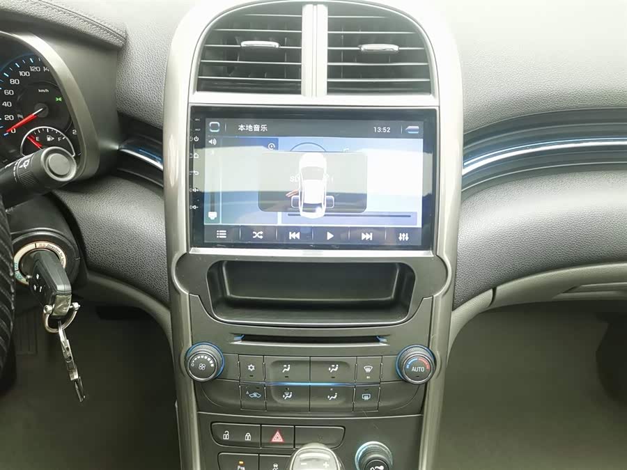 Chevrolet Malibu 2013 #13 Chevrolet Malibu 2013 car image #13