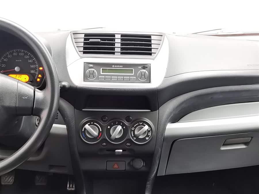 Suzuki Alto 2013 car image #13