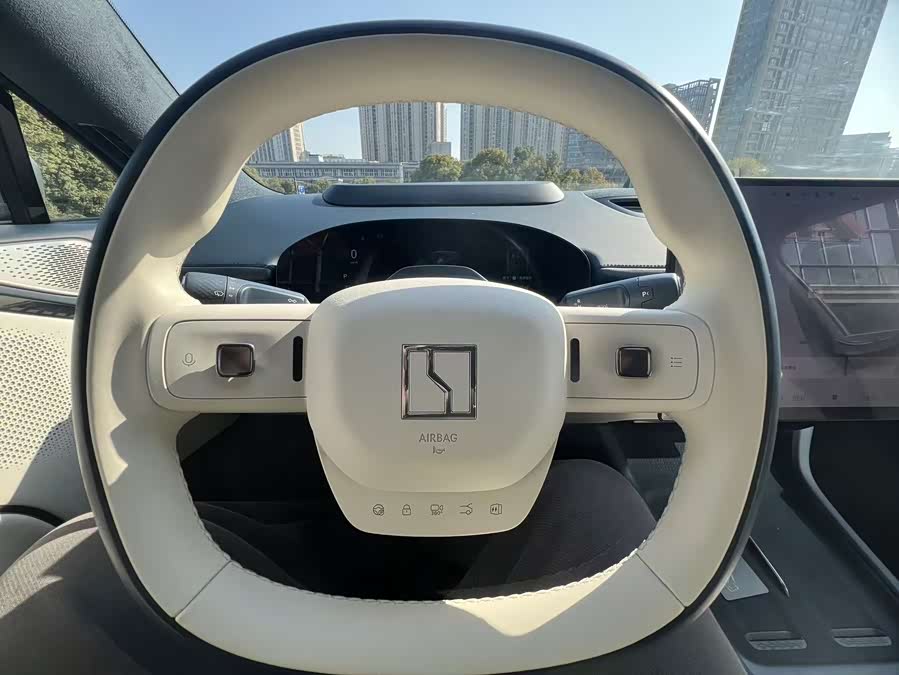 极氪 极氪007 2024 汽车图片 #13