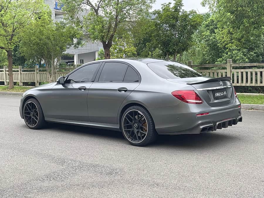 Mercedes-Benz E AMG 2018 immagine di auto #13