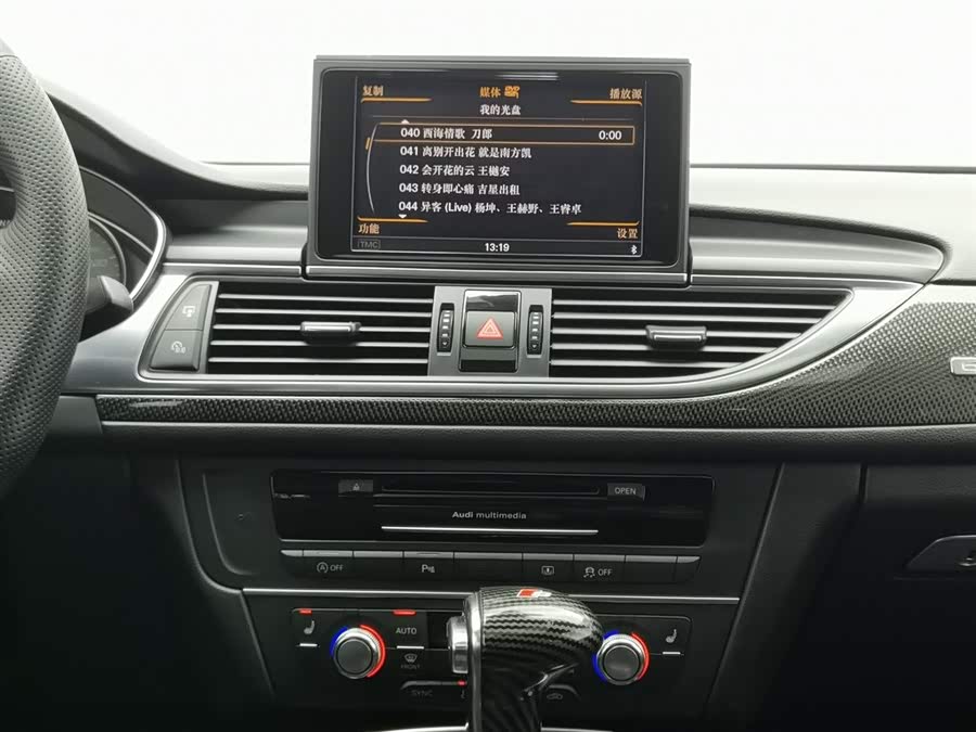 Audi S6 2013 immagine di auto #13