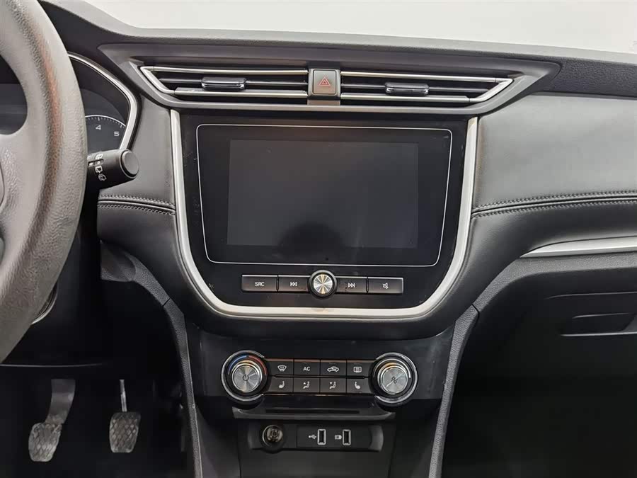 Roewe RX3 2019 изображение автомобиля #13